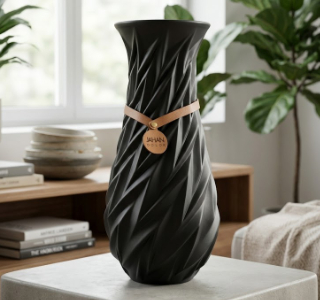 VAZA CRNA H30CM W14CM 3923